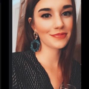 Meet your Posher, Lily